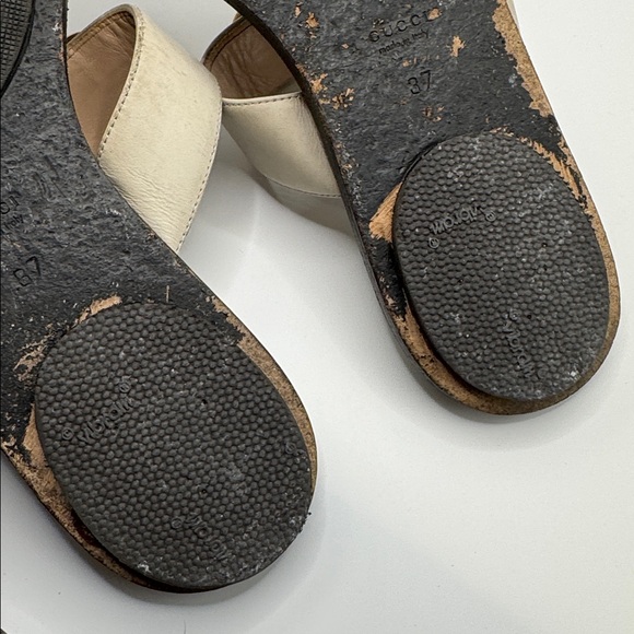 Gucci Women's marmont thong sandals - Picture 10 of 10